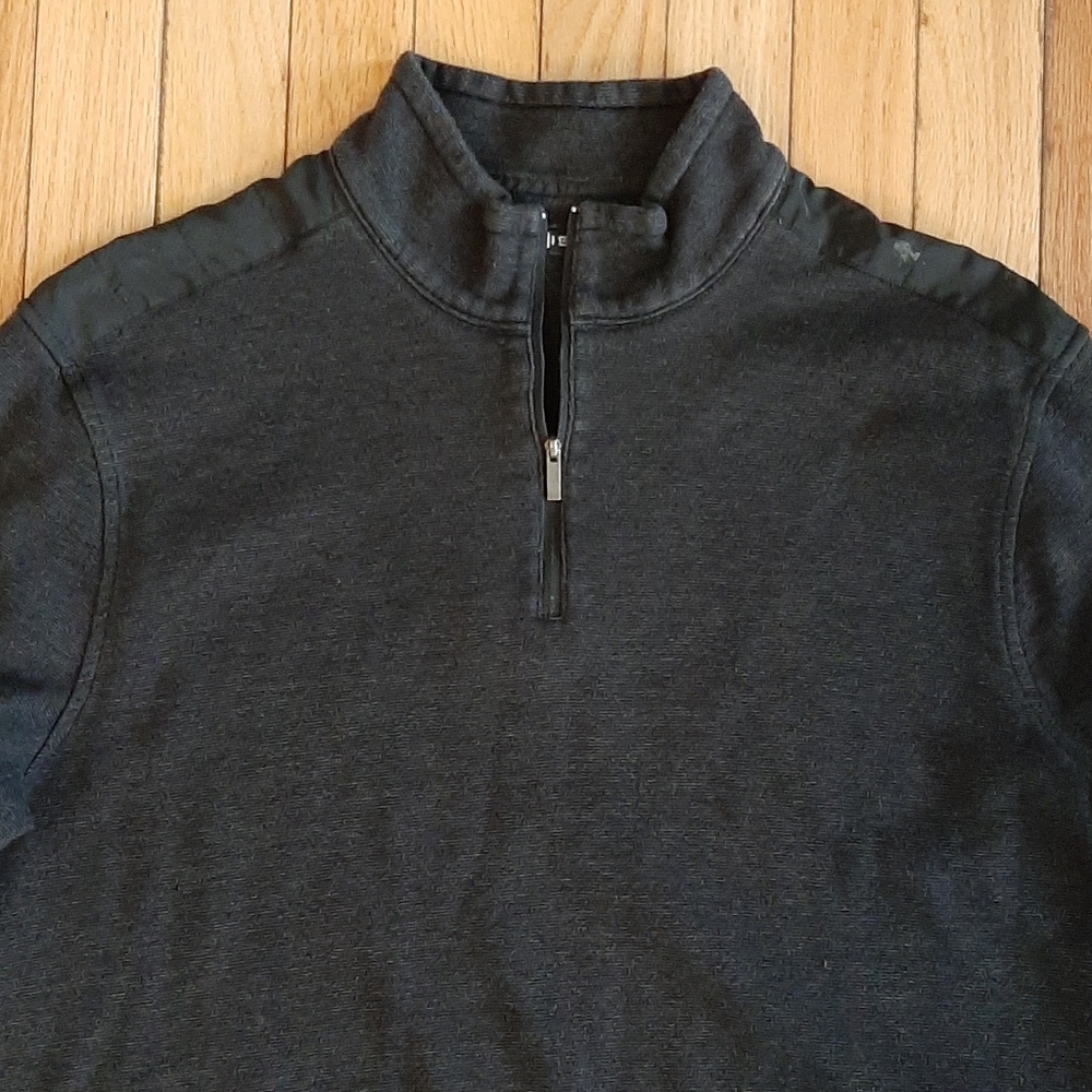 Mens black pull over - Picture 2 of 3